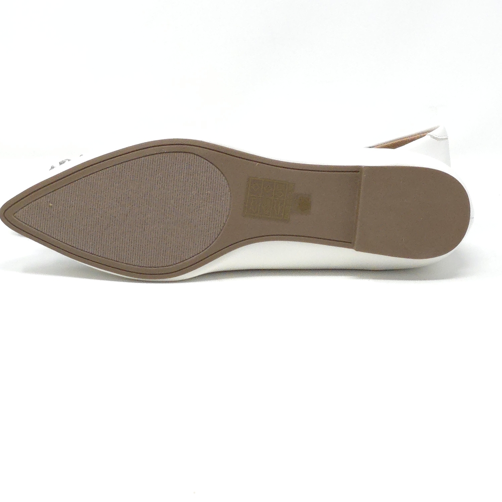 Brinley Co. Jewel Pointed Toe Ballet Flats Ivory Faux Leather Size 7.5M - Picture 8 of 10
